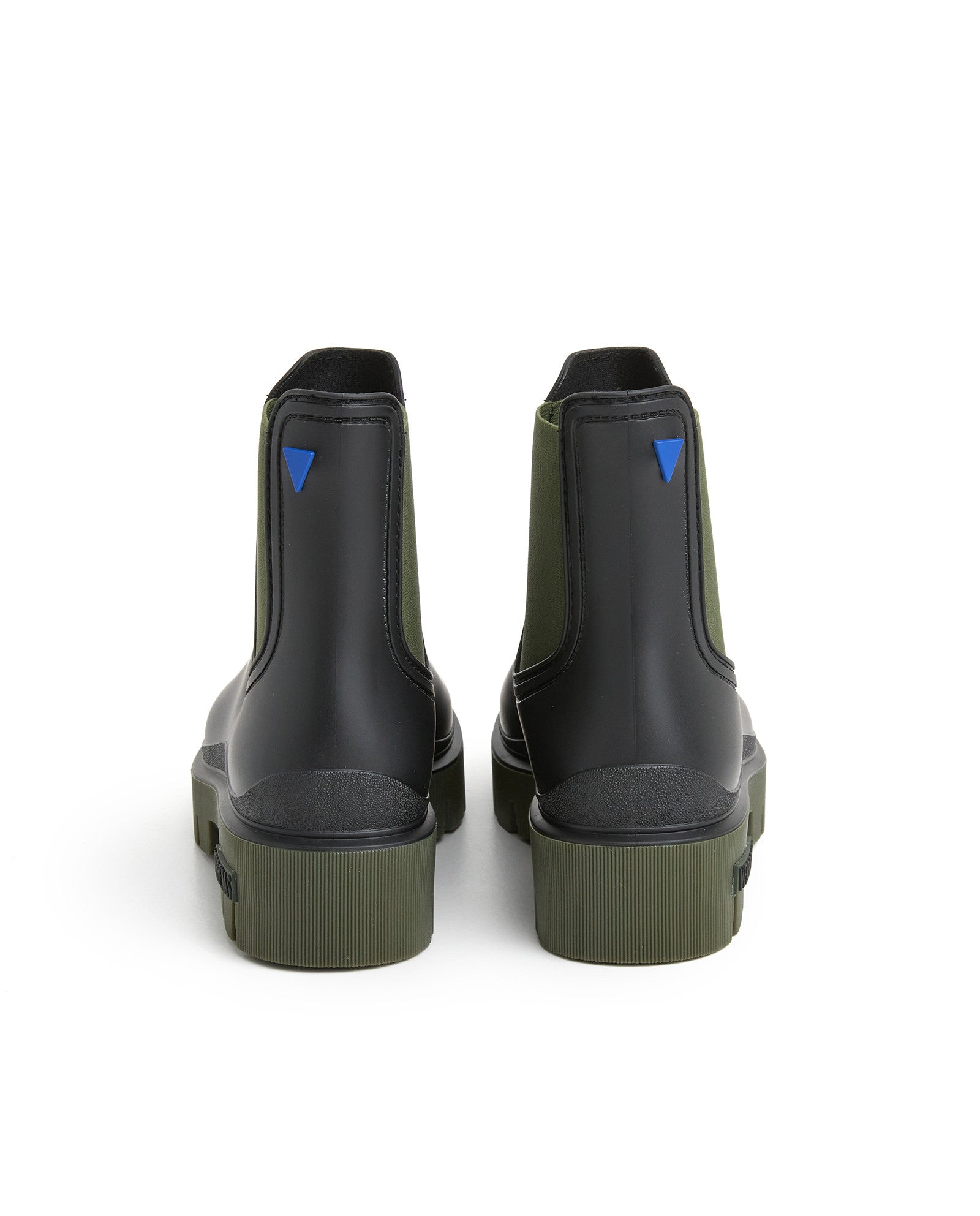 BOTAS AGUA MAE MATE NEGRO-KAKI