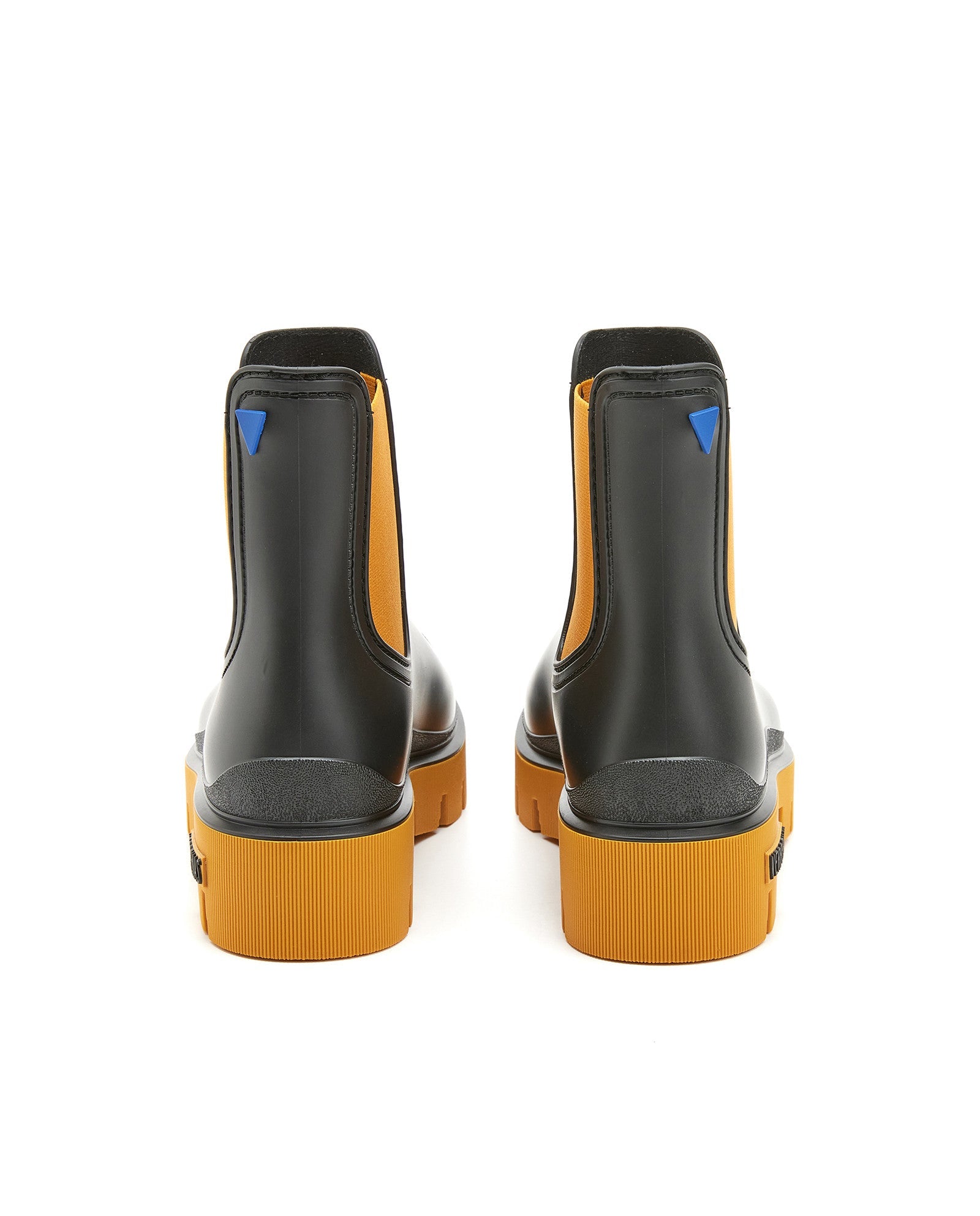 BOTAS AGUA MAE MATE NEGRO-OCRE