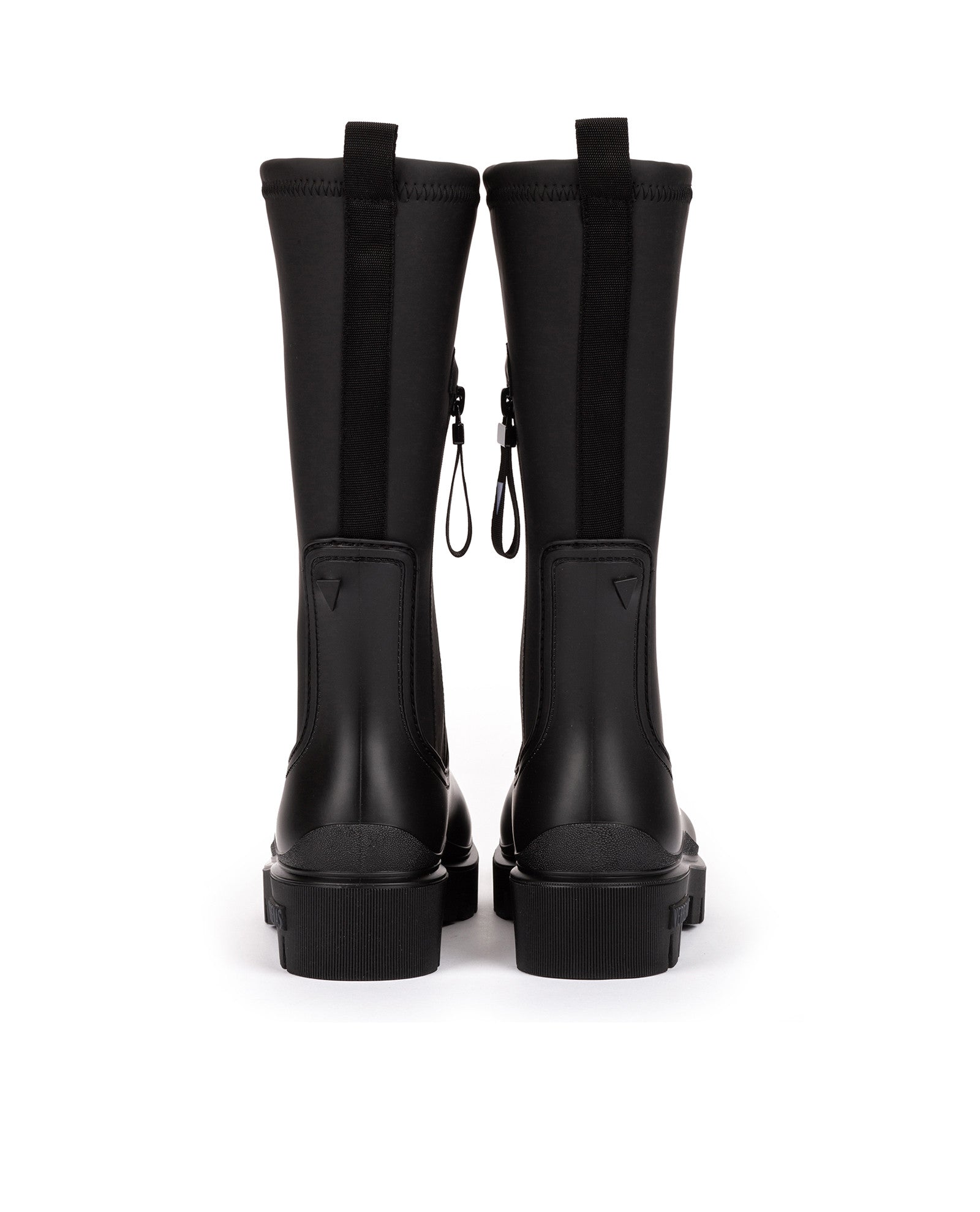 BOTAS AGUA MIZU MATE GOMATO NEGRO