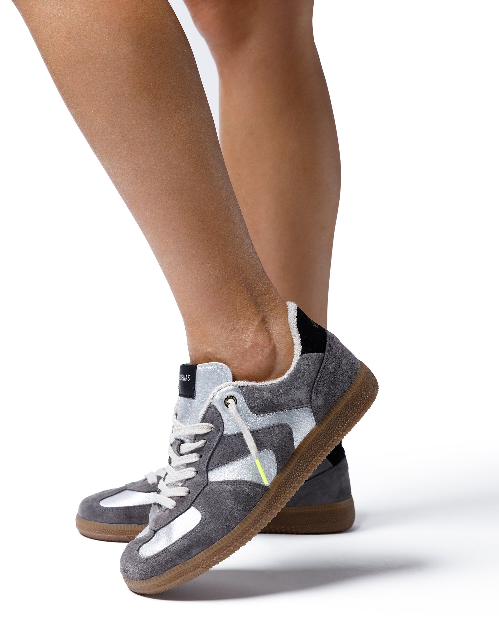 Sneakers Sora Cracking/Serraje Plata/Antracita/Negro